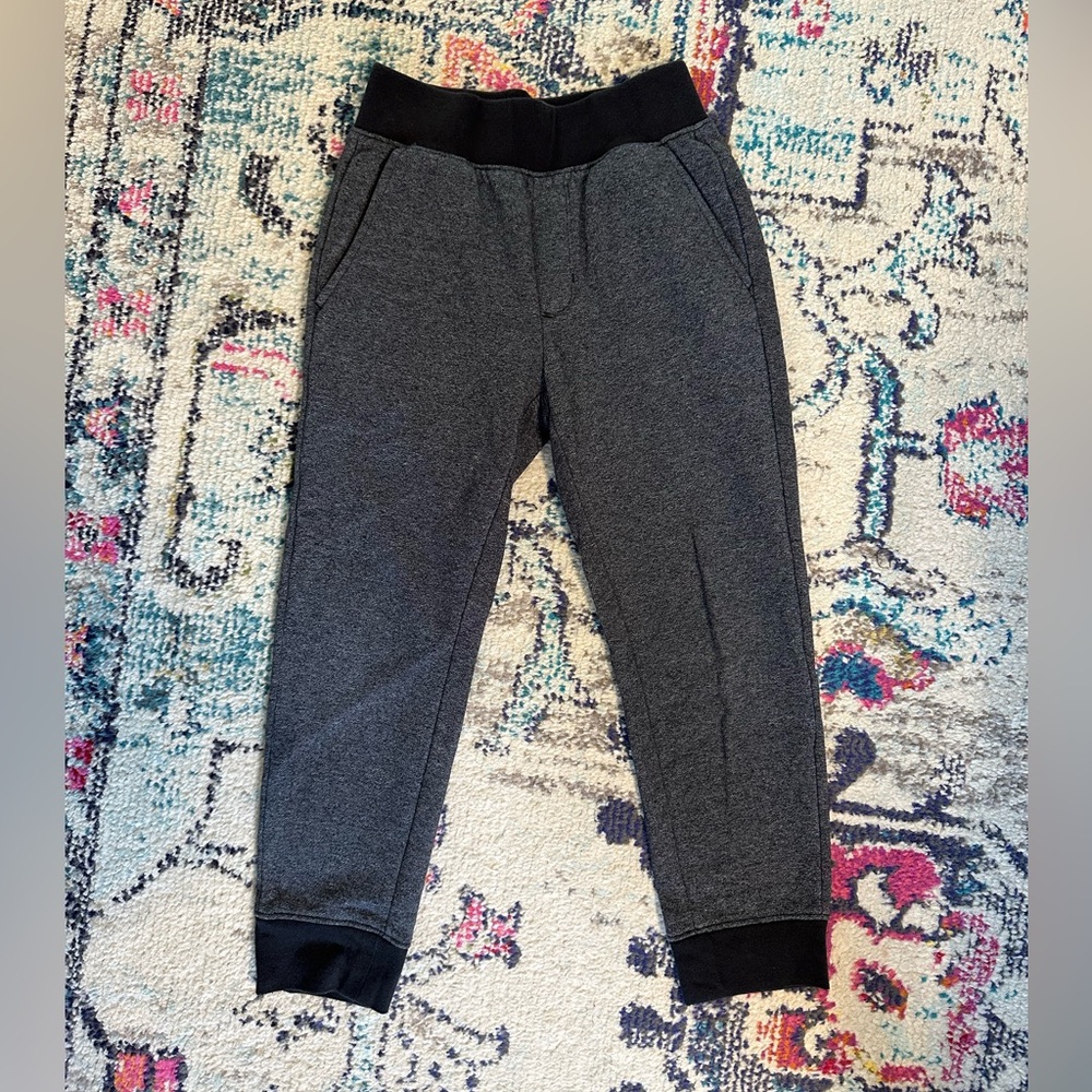 Boys Grey Jogger Sweatpants (M)